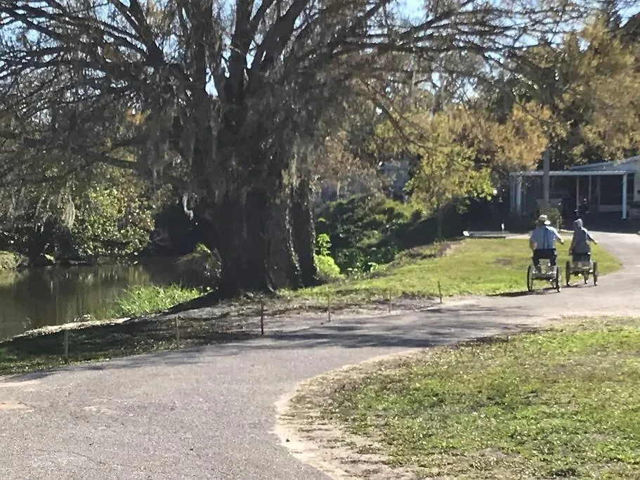 Pinecraft Blue Heron Tiny Home Sarasota Semesterbostad