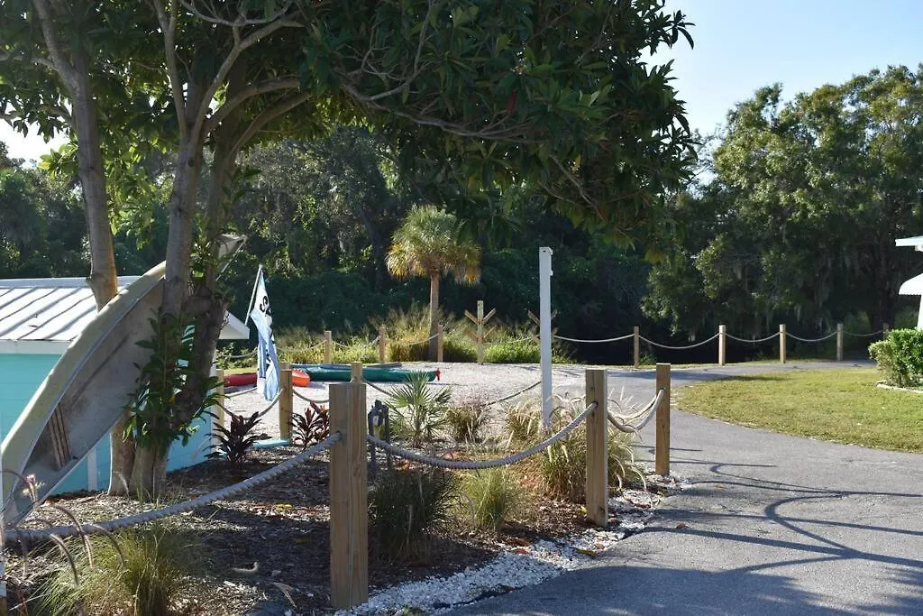 Semesterbostad Pinecraft Blue Heron Tiny Home Sarasota USA