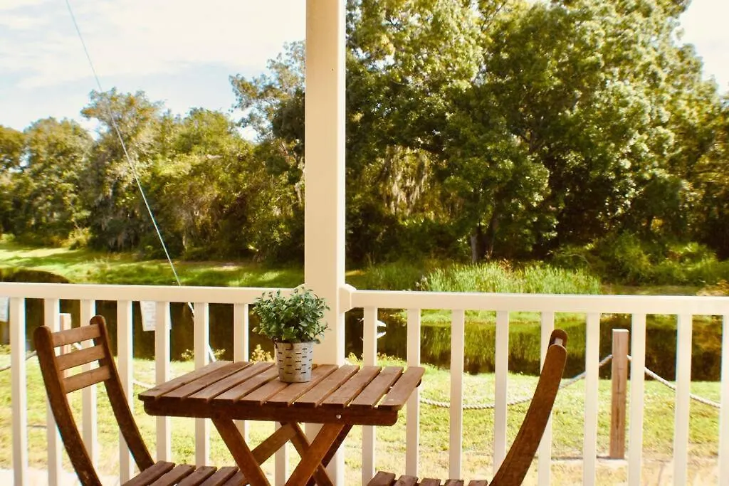 Semesterbostad Pinecraft Blue Heron Tiny Home Sarasota
